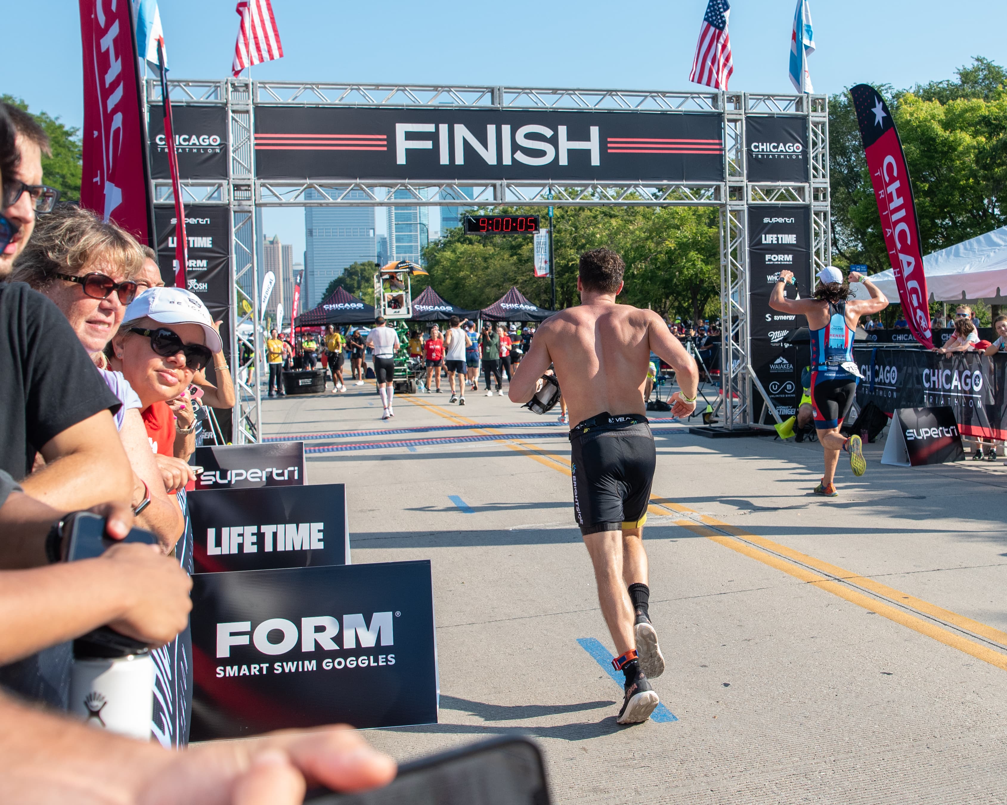 Running into Chicago Tri finish line